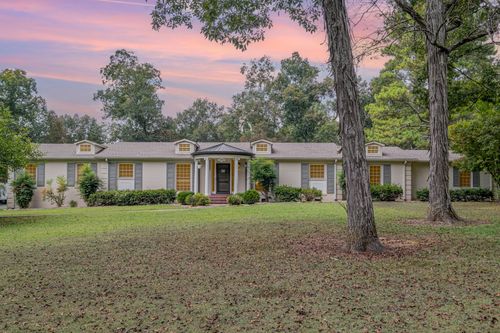 602 Narrows Rd, Shelbyville, TN, 37160-5016 | Card Image