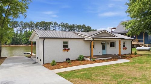 2516 Riverview Road, Lexington, NC, 27292 | Card Image