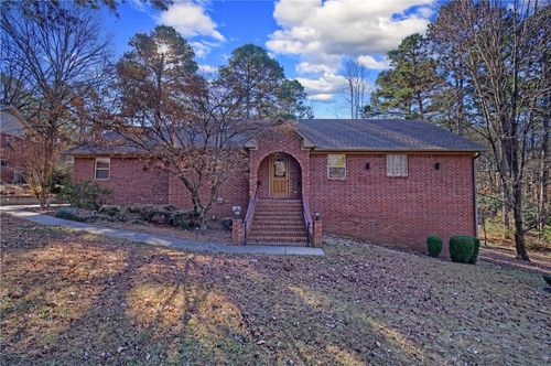 209 Hickory Hills Dr, Russellville, AR, 72802-8897 | Card Image