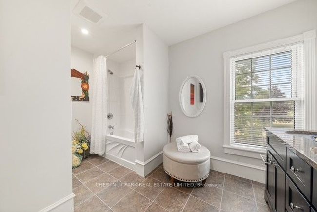 15029 Loyalist Pky, House other with 3 bedrooms, 3 bathrooms and 10 parking in Bloomfield ON | Image 27