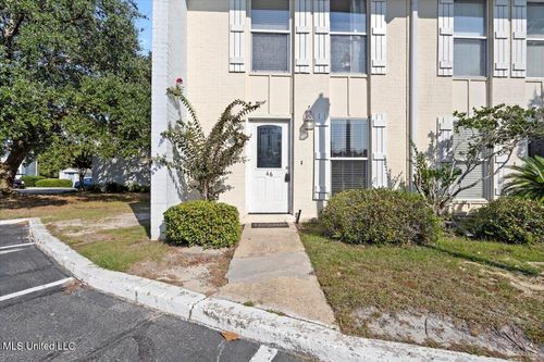 apt-46-3230 Cumberland Rd, Ocean Springs, MS, 39564-3215 | Card Image