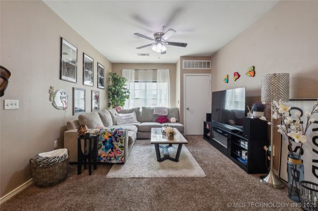APT-209 - 251 W Miller Ave, Condo with 2 bedrooms, 2 bathrooms and null parking in Stillwater OK | Image 6