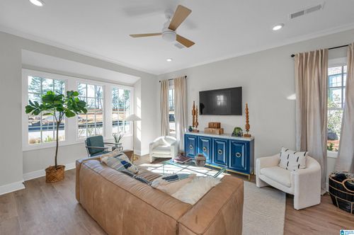 6188 Tilsley Lane, HOOVER, AL, 35244 | Card Image