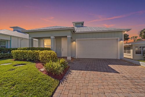 962 27th St, Palm City, FL, 34990-2904 | Card Image