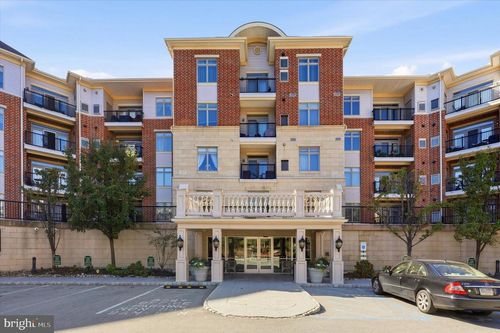 521 Carson Ter, HUNTINGDON VALLEY, PA, 19006-4721 | Card Image