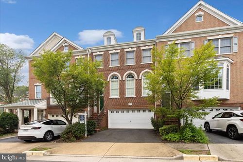 10363 Gershwin Ct, OAKTON, VA, 22124-2547 | Card Image