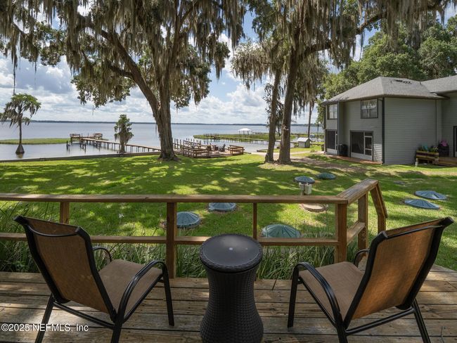21126 Ne 101 St Avenue, Townhouse with 2 bedrooms, 3 bathrooms and null parking in MELROSE FL | Image 32