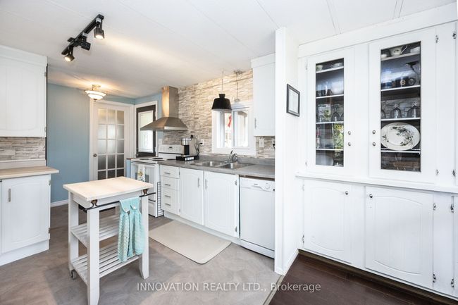 134 Ogilvie Lane, House other with 3 bedrooms, 2 bathrooms and 6 parking in Jasper ON | Image 16