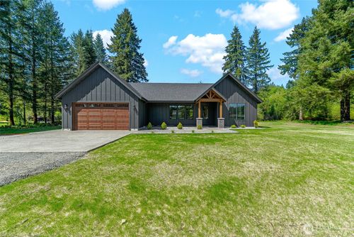 130 Gassman Rd, Castle Rock, WA, 98611-9663 | Card Image