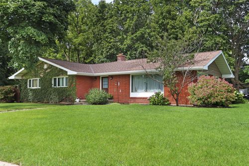 230 Devils Ln, WALWORTH, WI, 53184 | Card Image