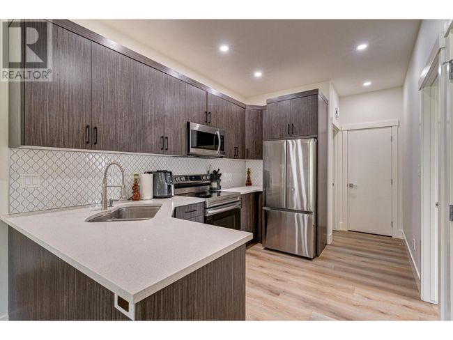 4 Sunset Lane, House other with 6 bedrooms, 6 bathrooms and 3 parking in Fernie BC | Image 38
