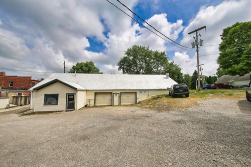 82 E Granville St, Sunbury, OH, 43074-9370 | Card Image