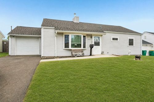 248 N Oxford Valley Rd, FAIRLESS HILLS, PA, 19030-2620 | Card Image