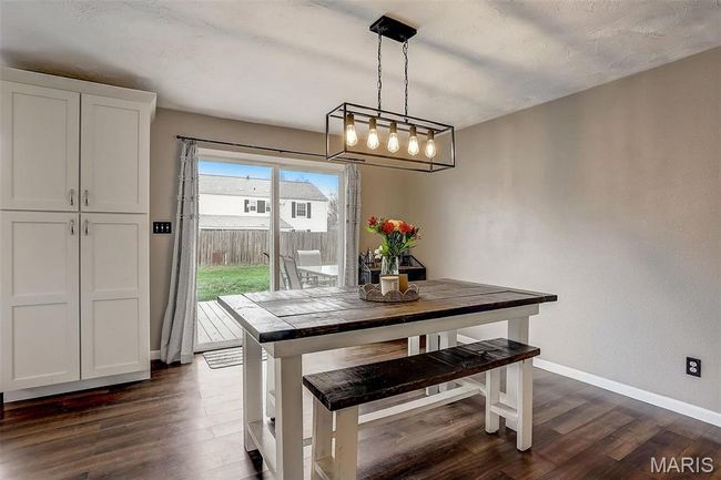 1051 Saint Clair St, House other with 3 bedrooms, 2 bathrooms and 2 parking in Carlyle IL | Image 10