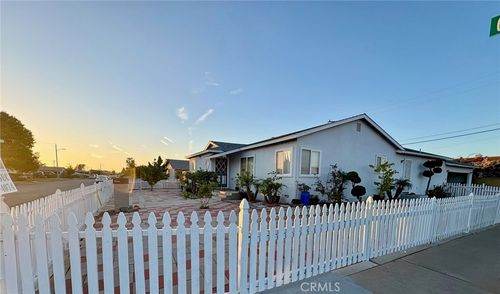 6221 Choctaw Dr, Westminster, CA, 92683-2015 | Card Image