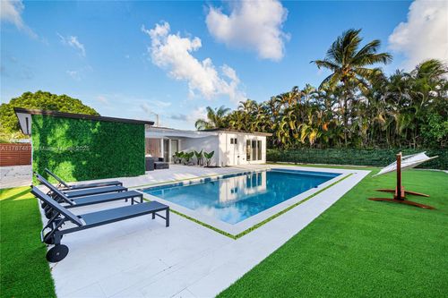 10658 Ne 11th Ave, Miami Shores, FL, 33138-2121 | Card Image