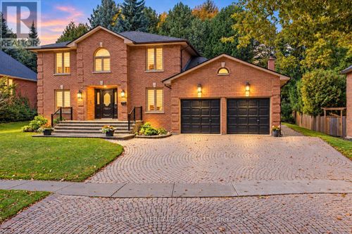 144 Lovers Lane, Hamilton (Ancaster), ON, L9G1G8 | Card Image