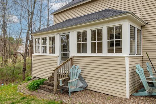 73 Cross St, Farmington, NH, 03835-3153 | Card Image