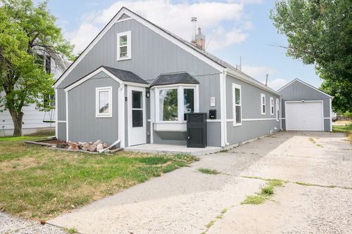 116 N Crawford Ave, Hardin, MT, 59034-2108 | Card Image