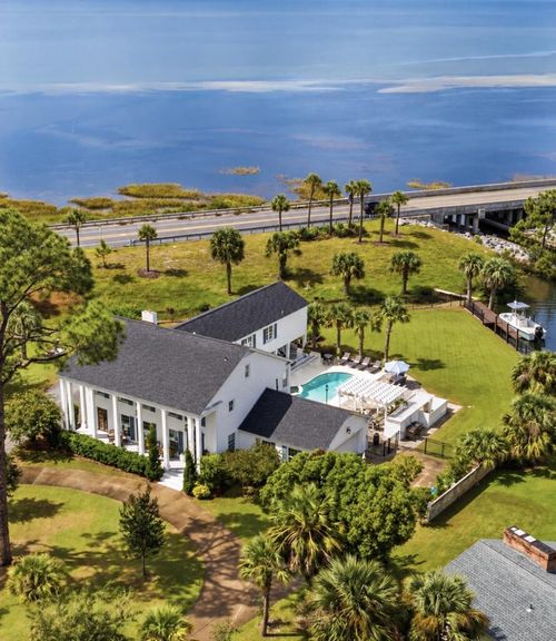 107 Sunset Cir, Port St. Joe, FL, 32456 | Card Image