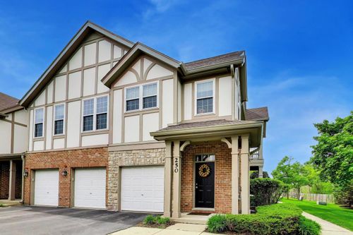 250-210 Rosehall Dr, Lake Zurich, IL, 60047-6264 | Card Image