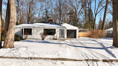 4010 Oak Court, Midland, MI, 48642 | Card Image