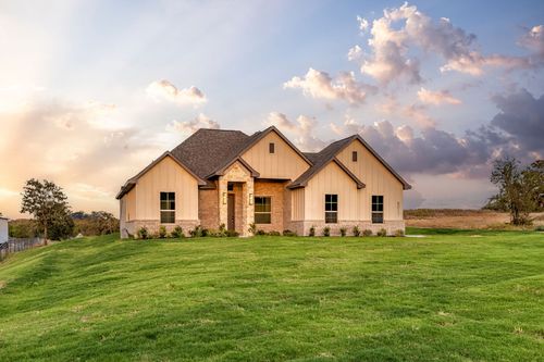 8017 Ranch View Pl, Springtown, TX, 76082-2676 | Card Image