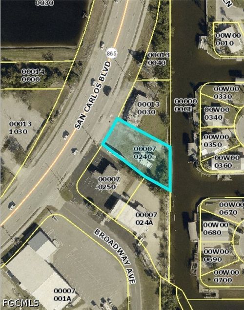 17637 San Carlos Blvd, FORT MYERS BEACH, FL, 33931-3012 | Card Image