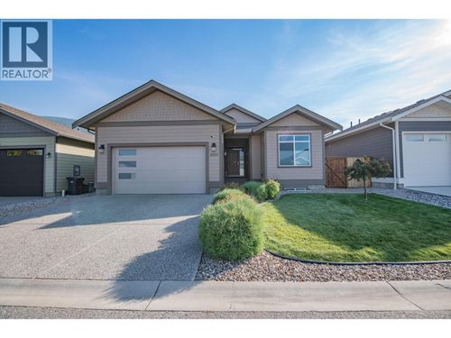 2299 Nordstrom Ave, Armstrong, BC, V0E1B8 | Card Image
