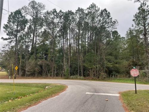 8955 W Warner St, Bayou La Batre, AL, 36509-2333 | Card Image