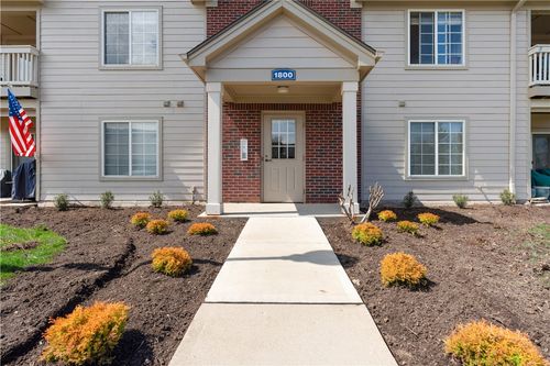 apt-207-1800 Waterstone Blvd, Miamisburg, OH, 45342-0529 | Card Image