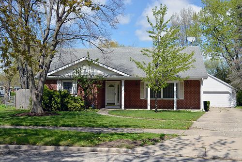 2645 N Evergreen Ave, Waukegan, IL, 60087-3532 | Card Image