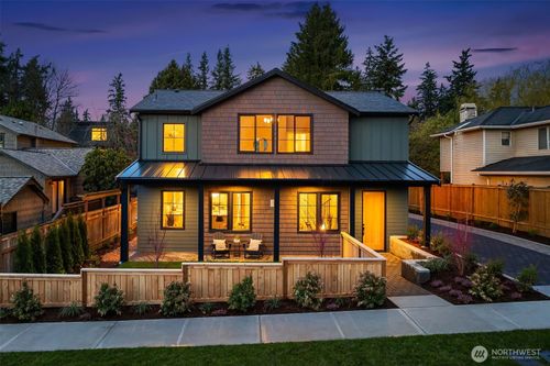 11416 Ne 90th St, Kirkland, WA, 98033-5737 | Card Image