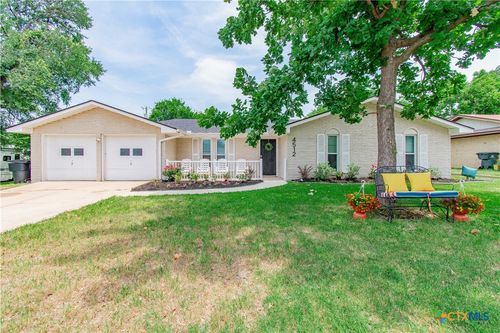 4512 Briar Cliff Rd, Temple, TX, 76502-1542 | Card Image