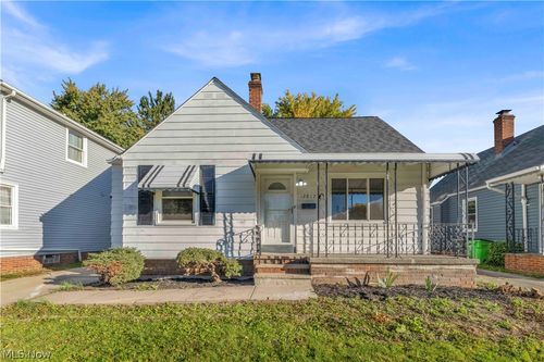 12817 Oak Park Blvd, Garfield Heights, OH, 44125-3719 | Card Image