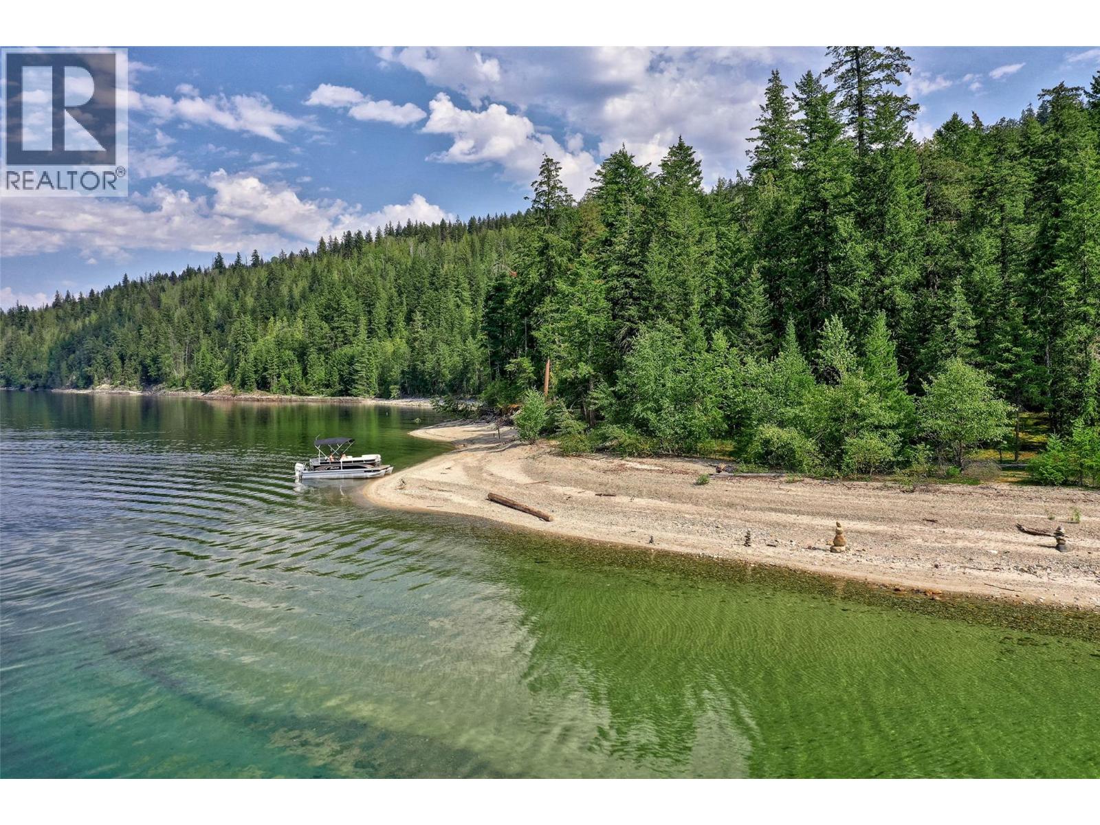 Residential in Adams Lake 5