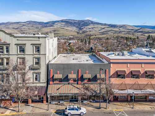 275 E Main St, Ashland, OR, 97520-1832 | Card Image