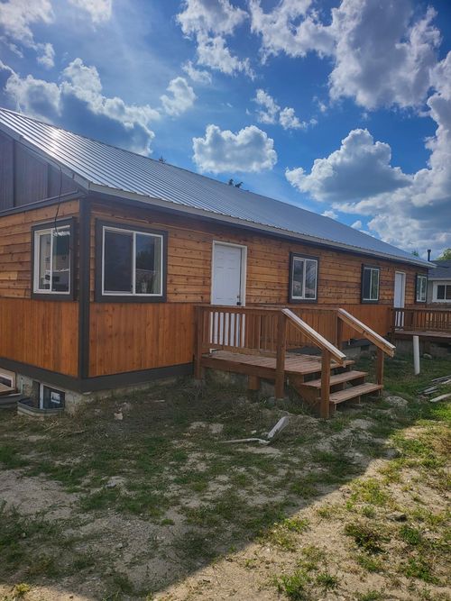 120 3rd St Sw, Cut Bank, MT, 59427-3401 | Card Image