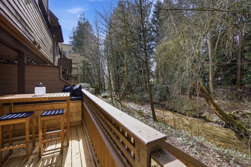 3321 Mountain Highway, North Vancouver, BC, V7K2H4 | Card Image