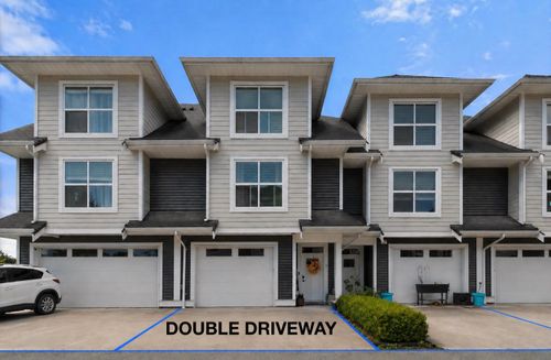 2-45395 Spadina Ave, Chilliwack, BC, V2P0H3 | Card Image