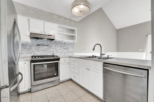 5014 Hickory St, Panama City, FL, 32404-6861 | Card Image