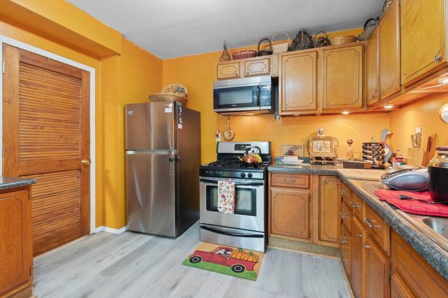524 N 10 Th St, House other with 4 bedrooms, 2 bathrooms and null parking in Manitowoc WI | Image 17