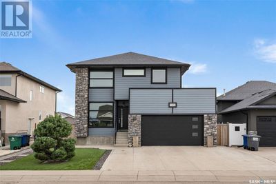 139 Johns Rd, House other with 5 bedrooms, 4 bathrooms and null parking in Saskatoon SK | Image 1