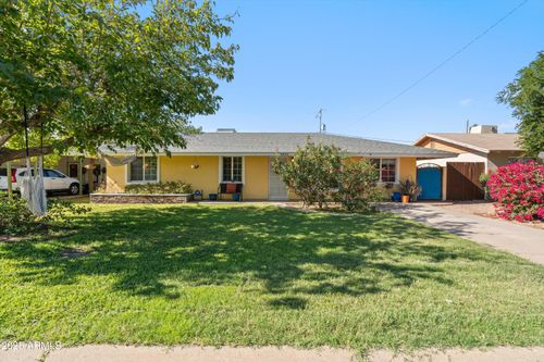 8216 N 9th St, Phoenix, AZ, 85020-3448 | Card Image
