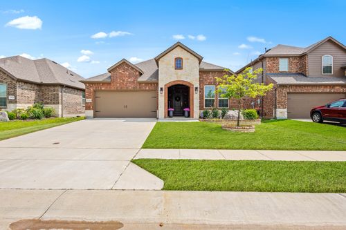 10920 Los Alamos Dr, Aubrey, TX, 76227-3339 | Card Image