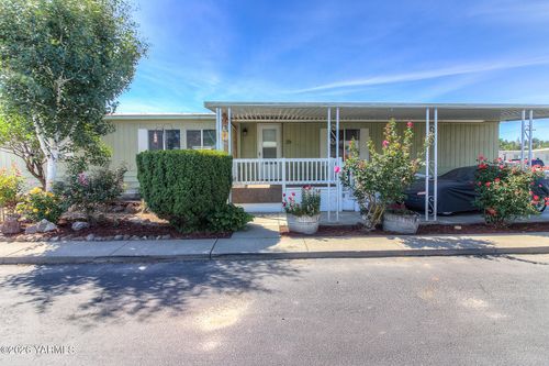 325 S 5th St, Sunnyside, WA, 98944-1445 | Card Image