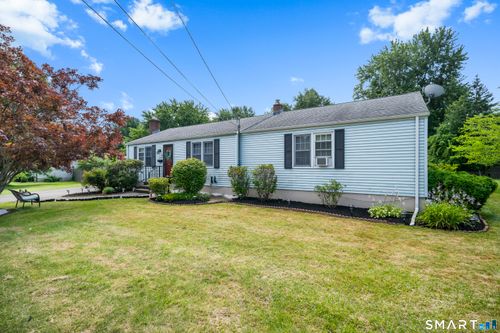 417 Mile Ln, Middletown, CT, 06457-1813 | Card Image