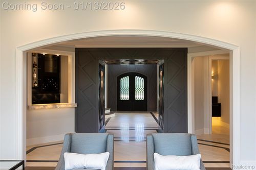 3215 Pompilio Dr, Rochester, MI, 48306 | Card Image