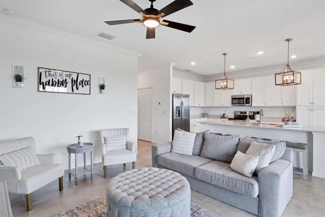 UNIT-405 - 18114 Gawthrop Dr, Condo with 2 bedrooms, 2 bathrooms and null parking in BRADENTON FL | Image 9