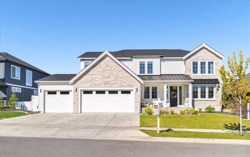 2631 S Fairmont Estates Dr, Greenacres, WA, 99016-7823 | Card Image